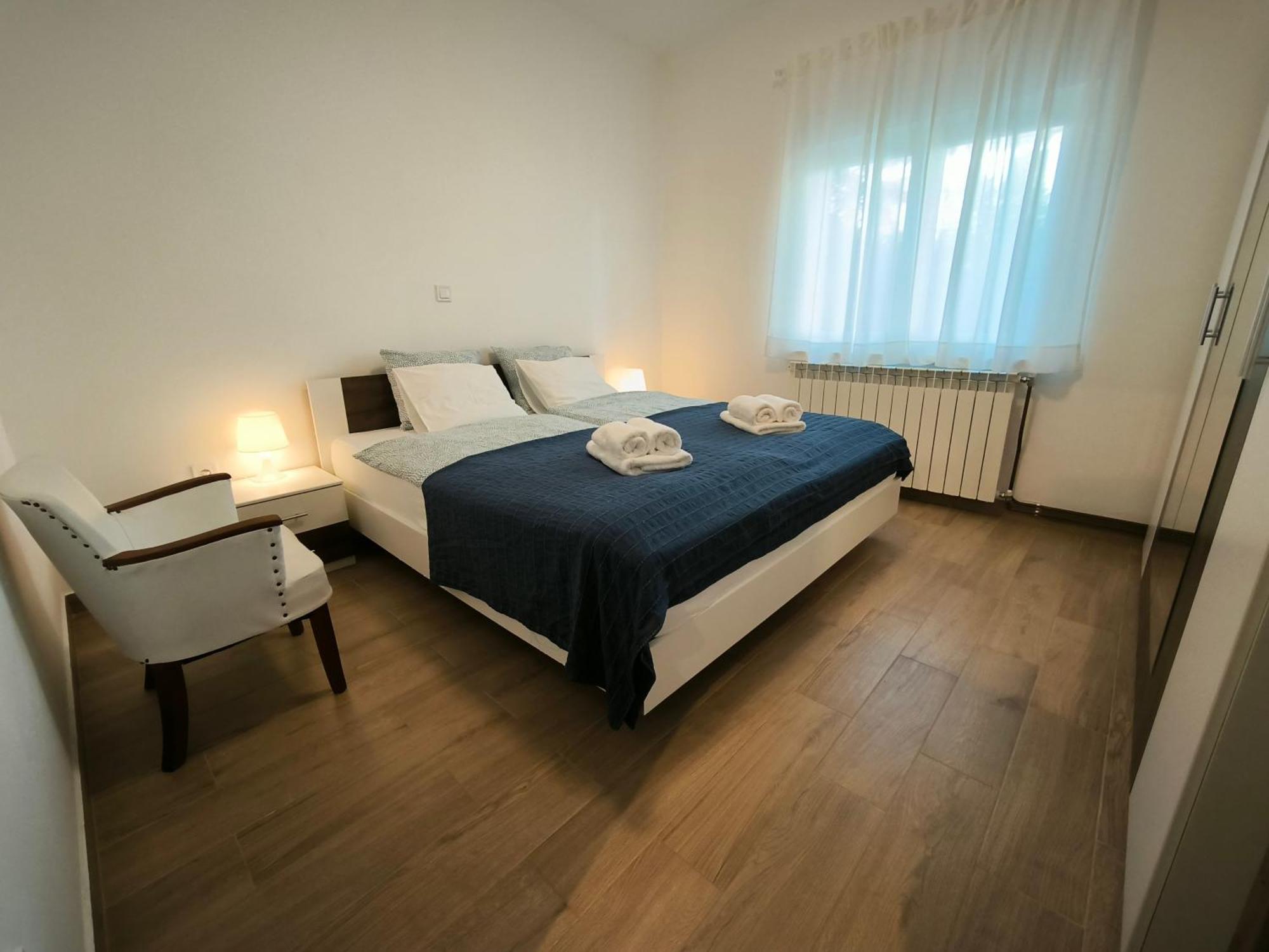 Porec Jadran Apartments Esterno foto